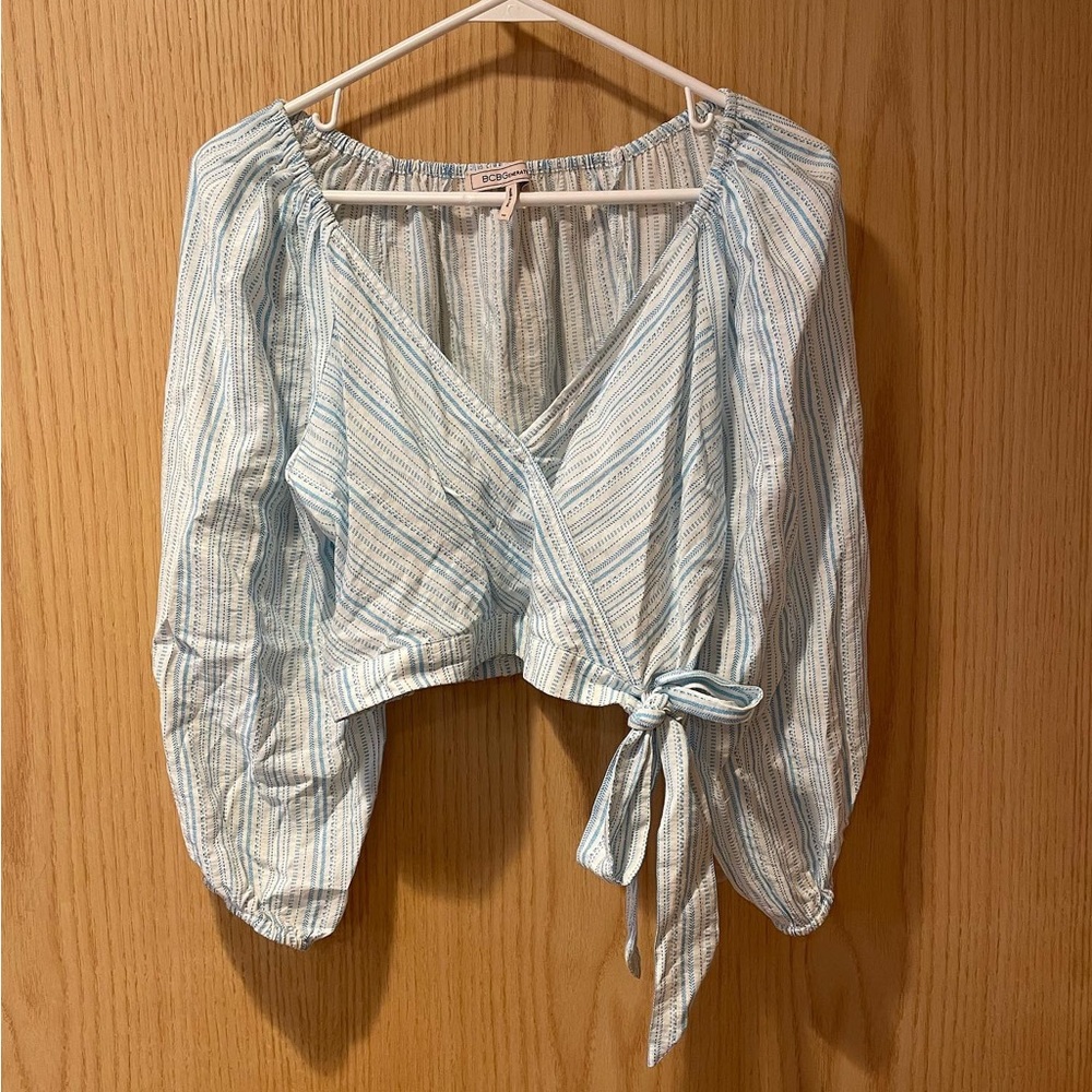 BCBGeneration Tie front blouse